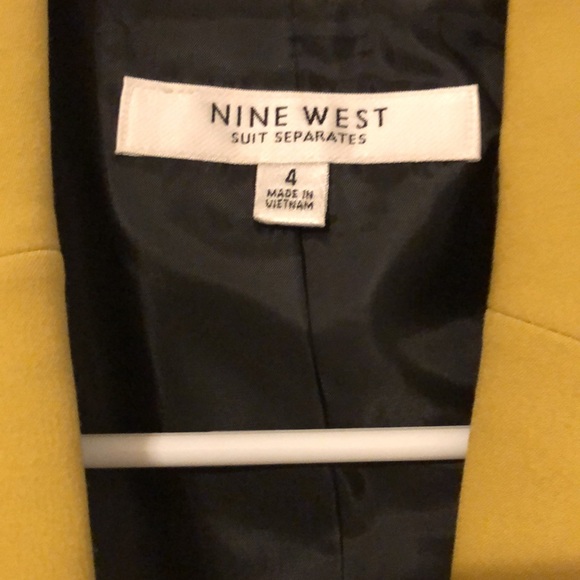 Jacket - Picture 4 of 4